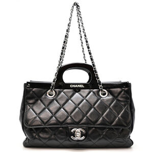 Chanel CC Delivery Women's Shoulder Bag in Black Calfskin